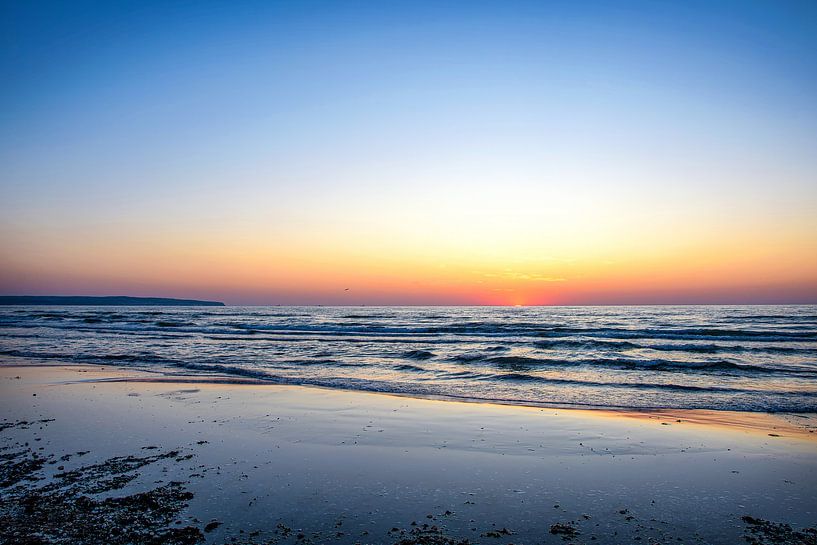 Sunrise on the beach on Rügen I by SPUTNIKeins fotografie