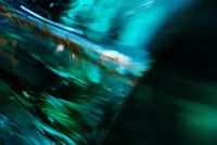 universum van glas - opengebroken energievat