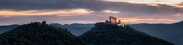 Panorama du château Trifels dans la forêt du Palatinat sur Voss Fine Art Fotografie