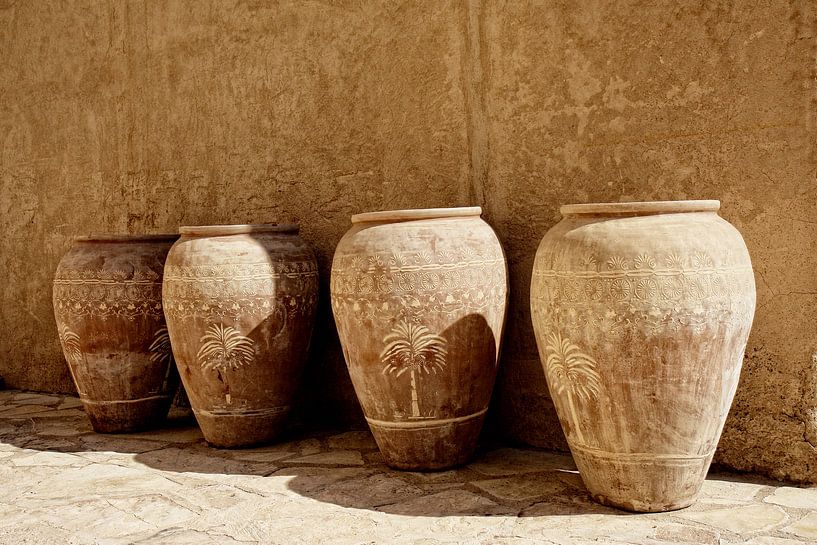 Pots de terre cuite par Yvonne Smits