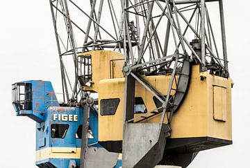Hoisting cranes in Port of Rotterdam by Dirk Jan Kralt