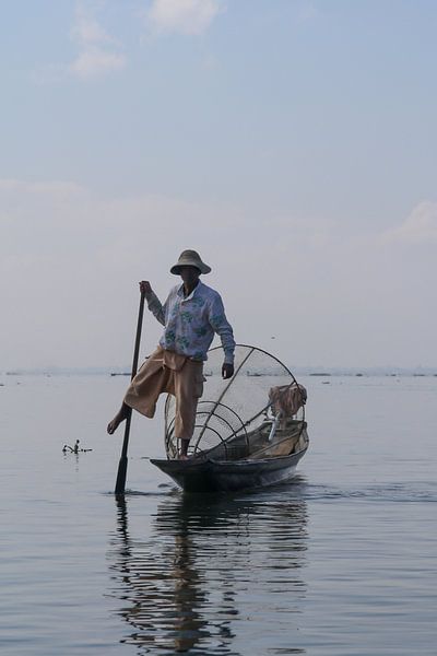Visser Inle Lake, Myanmar van Tom Timmerman