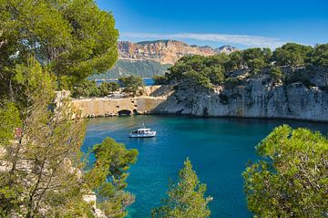 Calanque Port Miou near Cassis by Tanja Voigt