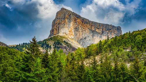 A Chichilianne au pied du Mont Aiguille