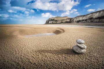 Zen sur la plage sur les côtes françaises