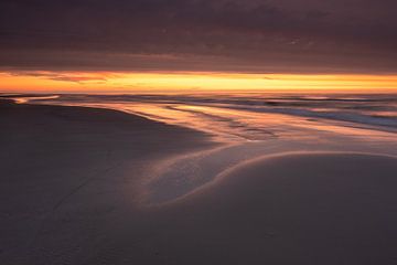 Letztes Licht - Nordseestrand Terschelling von Jurjen Veerman