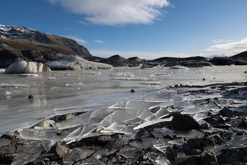 Fjallsarlon ice floe lake Iceland by Bennie Krajenbrink
