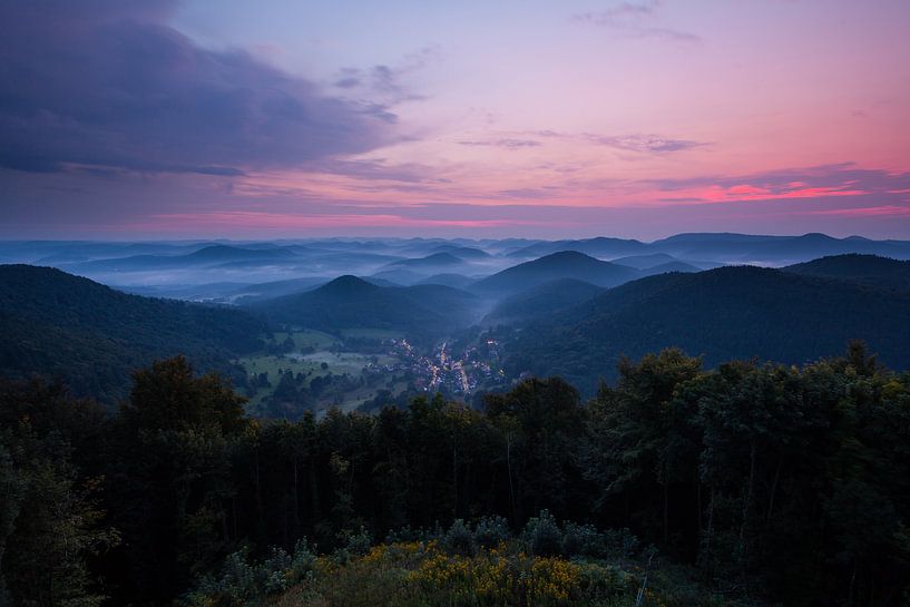 Wegelnburg View - Brouillard dans la forêt du Palatinat - par Jiri Viehmann