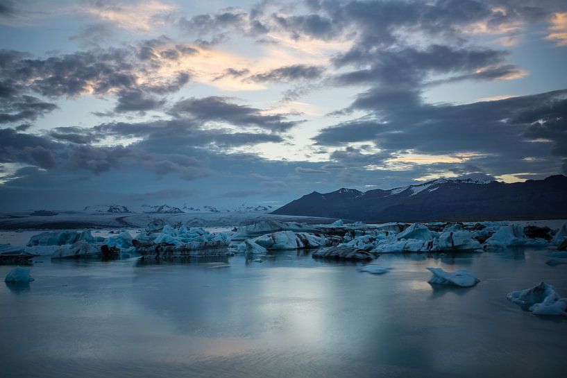 Iceland - Night over glacier lagoon joekulsarlon with moving ice by adventure-photos