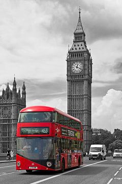 Londoner Bus mit Big Ben von Anton de Zeeuw