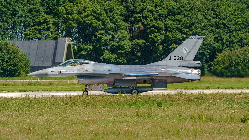Royal Air Force F-16 Fighting Falcon. par Jaap van den Berg