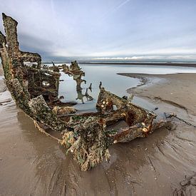 Claude London schipbreuk op de Normandische kust van Christoph Hermann