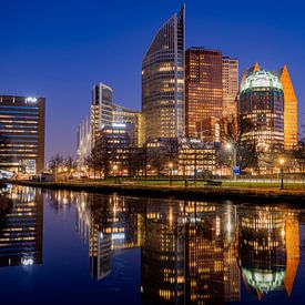 Den Haag Skyline by Night van TVS Photography