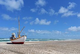 Day by the sea by Frozen Moments