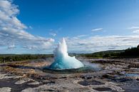 Strokkur Geiser ijsland van Kevin Pluk thumbnail