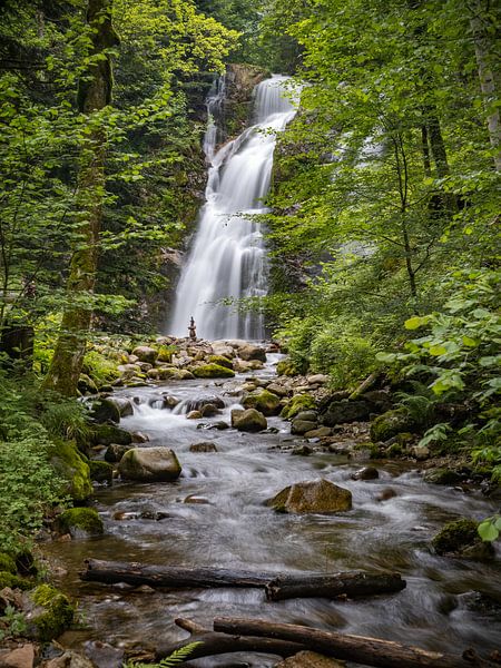Cascade du Heidenbach, waterfall in the Vosges mountains by Martijn Joosse