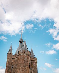 Sassenpoort Zwolle avec nuages