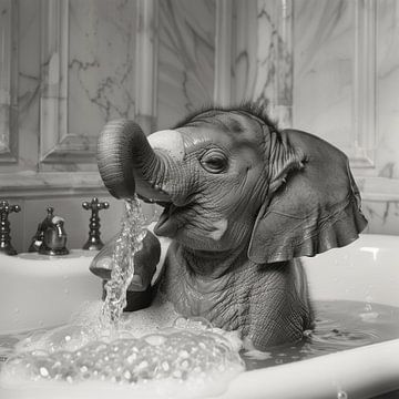 Un éléphant dans la baignoire - une œuvre d'art exceptionnelle pour la salle de bains sur Felix Brönnimann