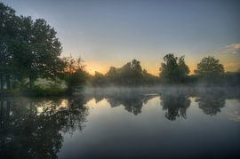 Landschap - Mistige ochtend by Angelique Brunas