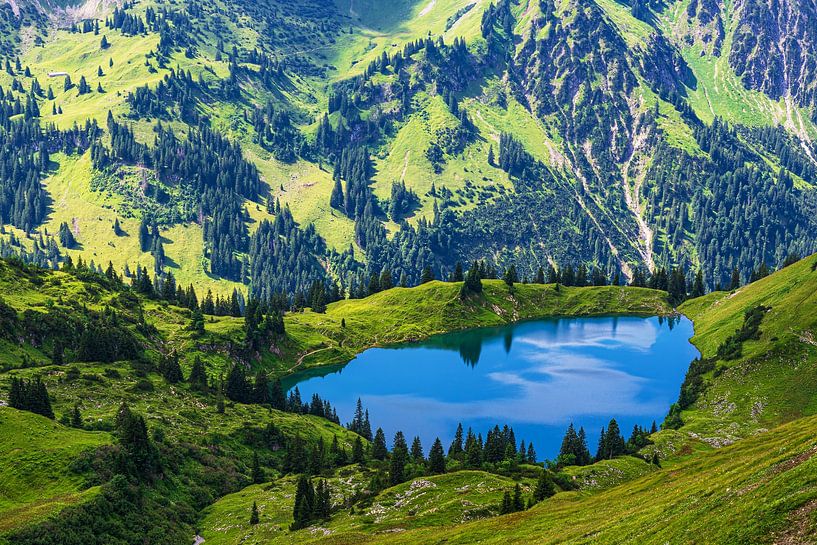 View of the Seealpsee from the Nebelhorn near Obersdorf by Rico Ködder