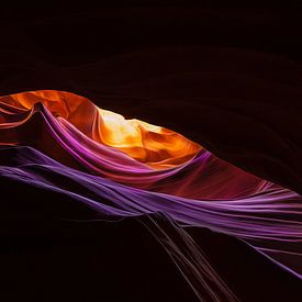 Antelope Canyon by Sander Wustefeld