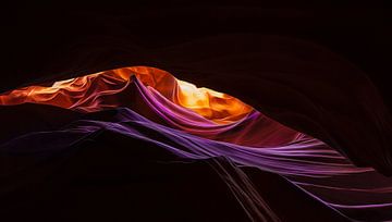 Antelope Canyon by Sander Wustefeld