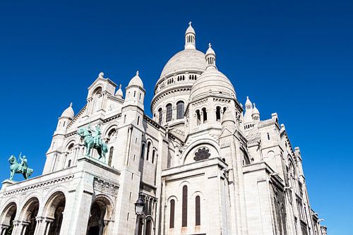 Blick auf die Basilika Sacre-Coeur in Paris, Frankreich