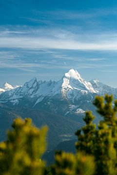 Uitzicht op de besneeuwde Watzmann