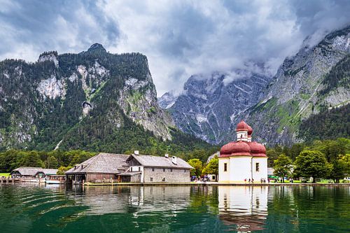 Uitzicht op de Königssee in het Berchtesgadener Land