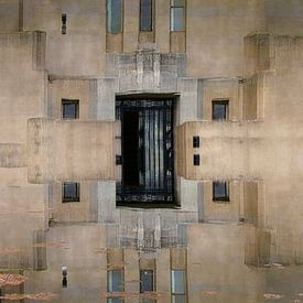 Abstract Reflection Radio Kootwijk by Marianne van der Zee