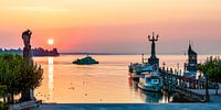 Veerboot naar Friedrichshafen in Konstanz aan het Bodenmeer van Werner Dieterich thumbnail