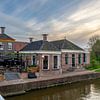 Winsum - oude gemeentehuis gezien vanaf de Boog van Frank Tauran