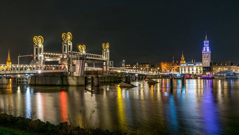 Kampen by night van Stefan Vlieger