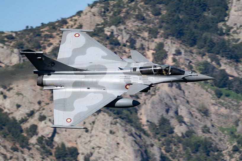 Qatar Emiri Air Force Rafale zeigt die Spitze in einem griechischen Tal von HB Photography