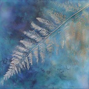 Der stille Tanz der Natur in nebligem Blau