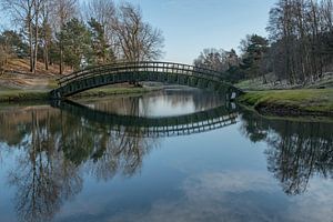 Brücke und Reflexion
