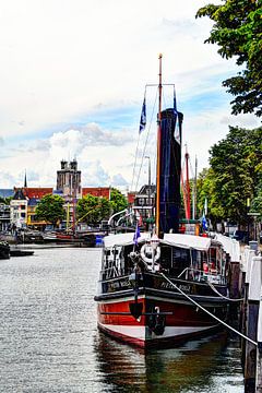 Dordrecht Wolwevershaven avec le Pieter Boele Pays-Bas