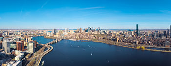 Sailing on the Charles River – a panoramic view of Boston