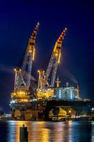 Saipem 7000 bei Nacht