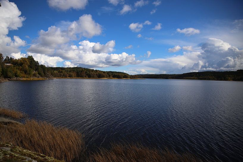 See und Wolkenlandschaft von Heike Hultsch