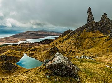 Old Man of Storr and Loch Fada van Hans den Boer