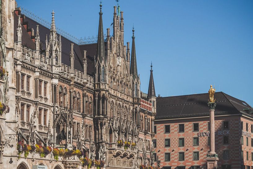 Munich by Hello Pompoyo