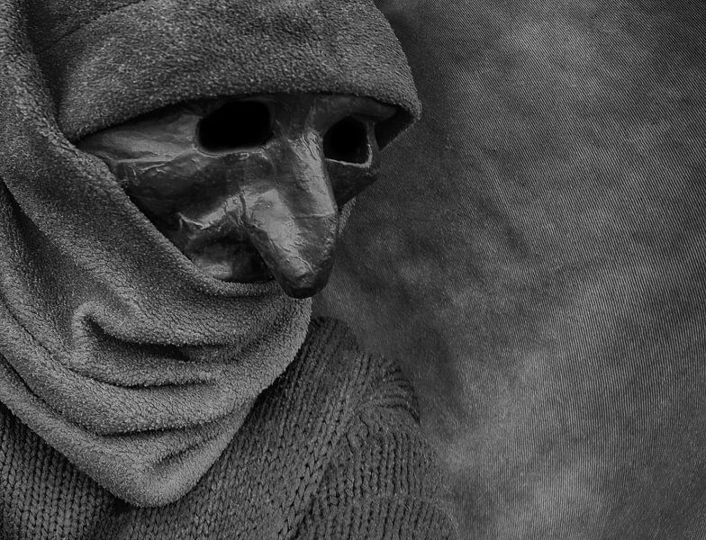 MASKER by marleen brauers