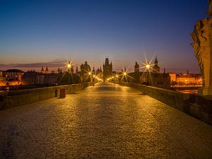 Prag - die Karlsbrücke mitten in der Nacht