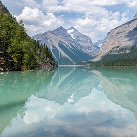 Kinney Lake, ein schöner See in Kanada von Inge van den Brande