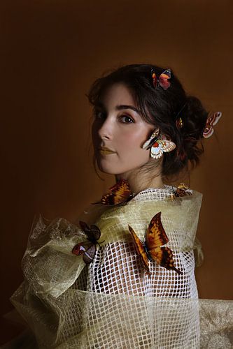 Vrouw met vlinders – Fine Art Portretfotografie