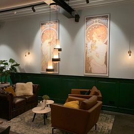 Klantfoto: Stijlvol Schilderij Dame Lady Vrouw - Art Nouveau Schilderij Mucha Jugendstil, als artframe