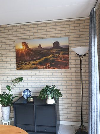 Lever de soleil à Monument Valley