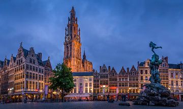 Antwerpen stad met de Onze-Lieve-Vrouwekathedraal