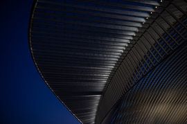 Monument van licht en staal van Werner Lerooy